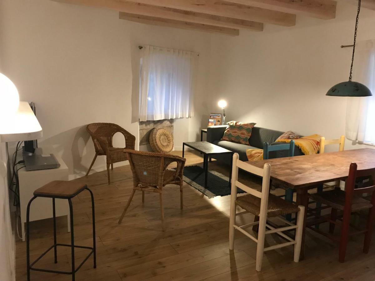 Apartament Ros 호텔 산트마르티 뎀푸리에스 외부 사진